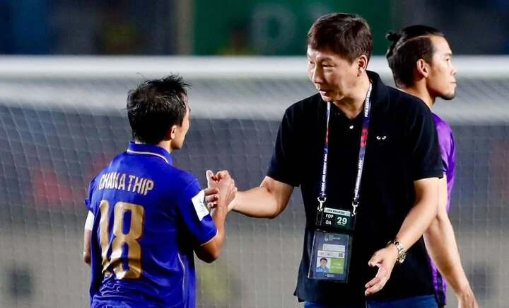 Thái Lan đủ ngôi sao, HLV Kim Sang-sik thử nghiệm thất bại Thái Lan đủ ngôi sao, HLV Kim Sang-sik thử nghiệm thất bại