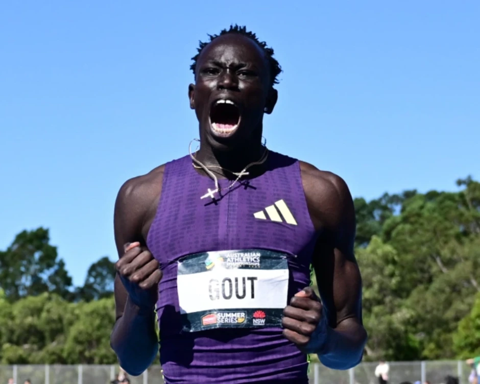 'Thần đồng' Australia chạy 200m nhanh hơn Usain Bolt ở tuổi 18 'Thần đồng' Australia chạy 200m nhanh hơn Usain Bolt ở tuổi 18