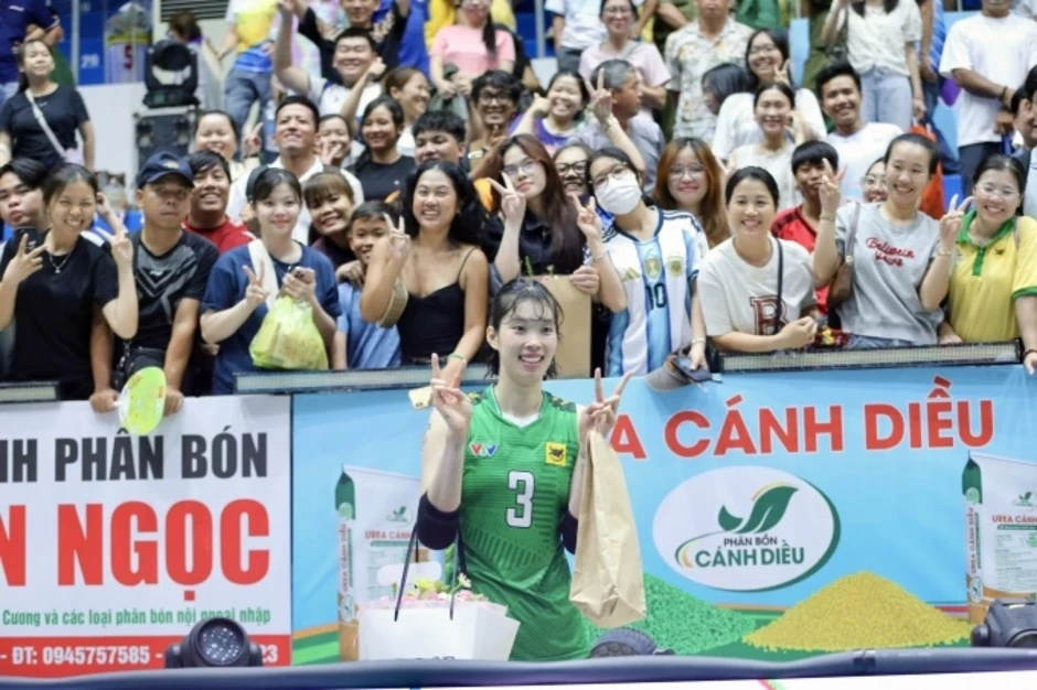 Thanh Thúy giúp Long An thoát hiểm ở giải bóng chuyền nữ quốc tế