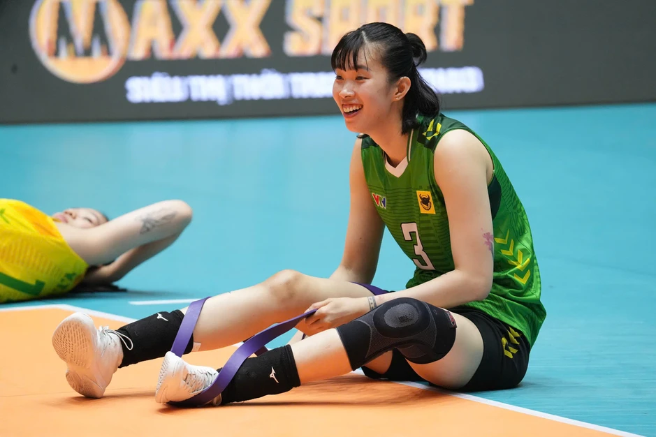 Thanh Thúy tái xuất, VTV Bình Điền Long An thắng đội Bích Tuyền Thanh Thúy tái xuất, VTV Bình Điền Long An thắng đội Bích Tuyền