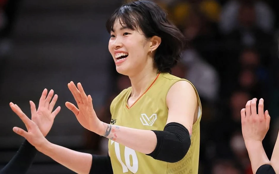 Thanh Thúy tỏa sáng, Gunna kéo dài mạch thắng ở giải Nhật Bản Thanh Thúy tỏa sáng, Gunna kéo dài mạch thắng ở giải Nhật Bản