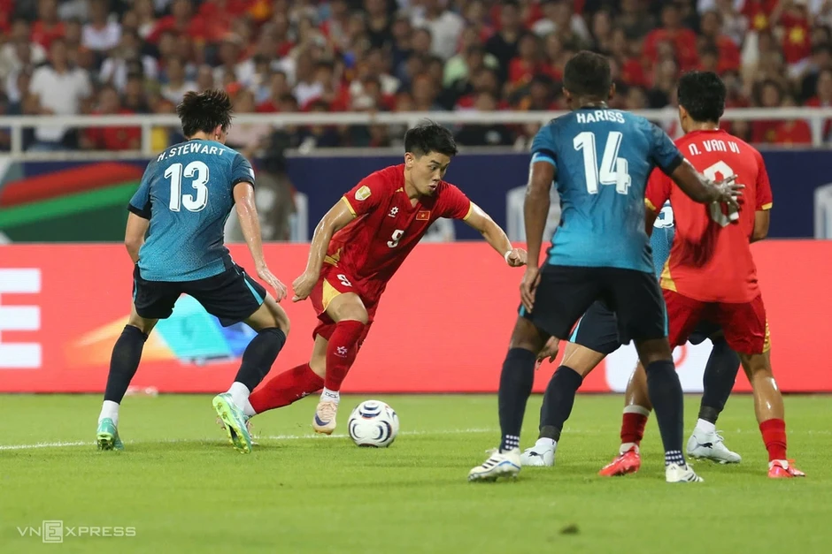 Thế khó của Việt Nam sau trận hòa Singapore ở ASEAN Cup 2026 - Báo TinVina