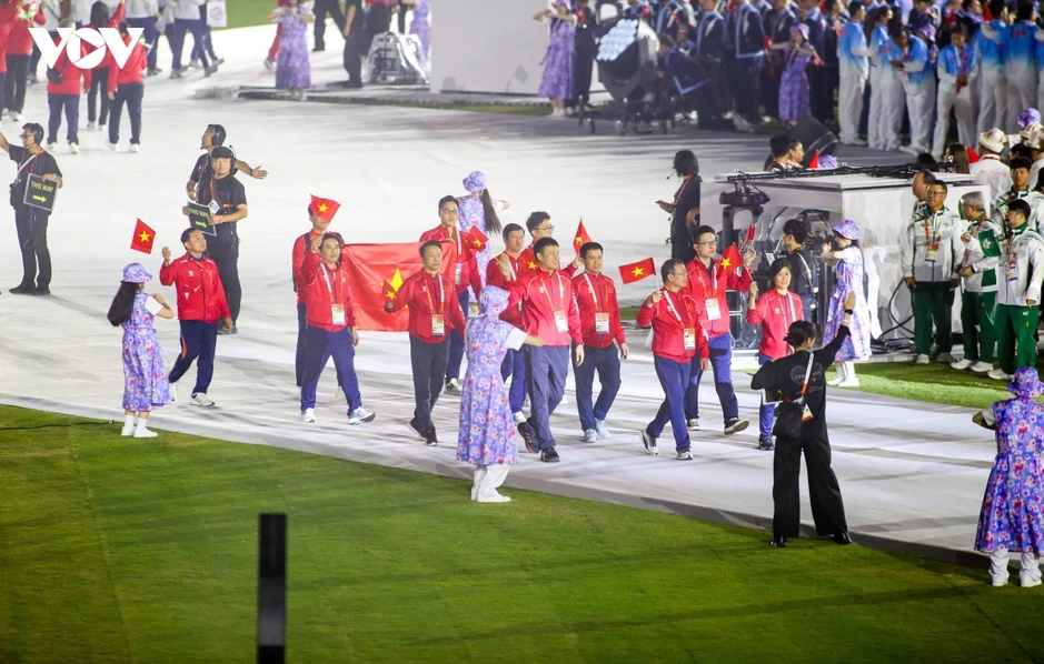Toàn cảnh lễ bế mạc ASIAD 2026 tại Nhật Bản