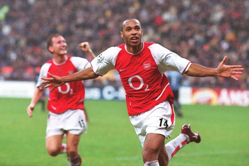 'Tôi yêu Arsenal nhưng buộc phải ra đi' 'Tôi yêu Arsenal nhưng buộc phải ra đi'