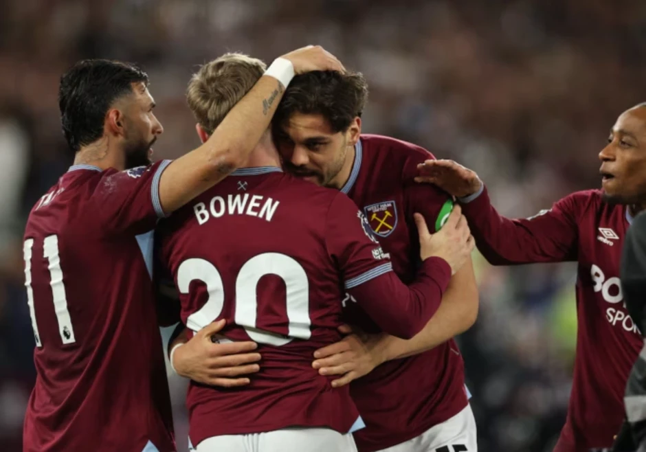 Tottenham bị đẩy xuống nhóm đèn đỏ ở Ngoại hạng Anh - Báo TinVina Tottenham bị đẩy xuống nhóm đèn đỏ ở Ngoại hạng Anh - Báo TinVina