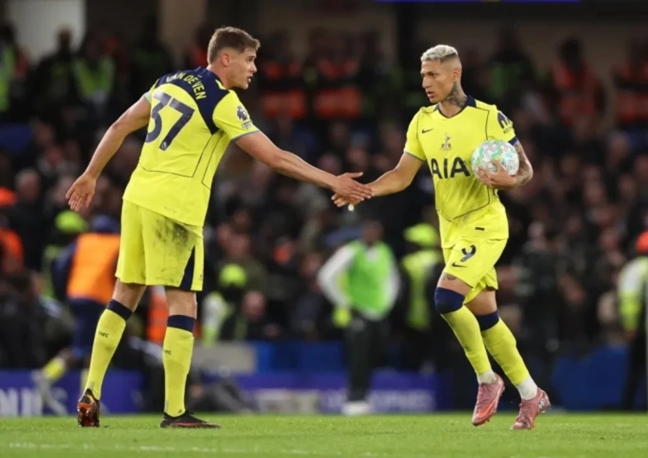 Tottenham lỡ bước trong cuộc đua trụ lại Ngoại hạng Anh - Báo TinVina Tottenham lỡ bước trong cuộc đua trụ lại Ngoại hạng Anh - Báo TinVina