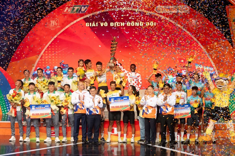 TPHCM giành cú ‘ăn ba’ ở giải xe đạp cúp truyền hình TPHCM giành cú ‘ăn ba’ ở giải xe đạp cúp truyền hình