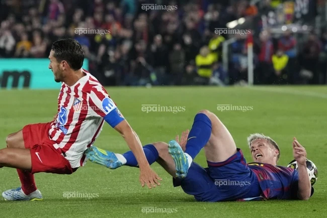 Trọng tài bị kiện vì lần thứ 2 “giết” Barcelona ở Champions League Trọng tài bị kiện vì lần thứ 2 “giết” Barcelona ở Champions League