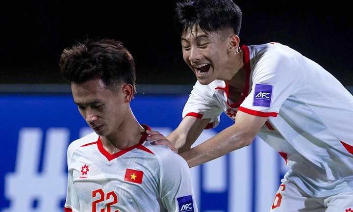 Trực tiếp bóng đá U17 Việt Nam 3-2 U17 UAE: Xuất sắc đầu bảng, tạo mốc lịch sử