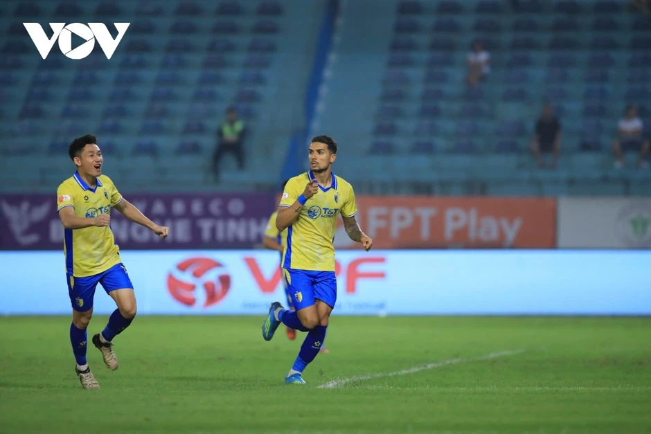 Trực tiếp Hà Nội FC 2-1 CLB TP.HCM: Hoàng Hên và Hai Long ghi dấu ấn