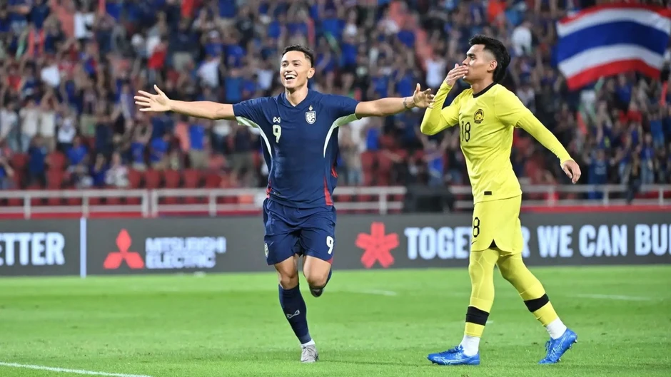 Trước giờ so tài tuyển Việt Nam, Malaysia chọn Thái Lan làm 'quân xanh' Trước giờ so tài tuyển Việt Nam, Malaysia chọn Thái Lan làm 'quân xanh'