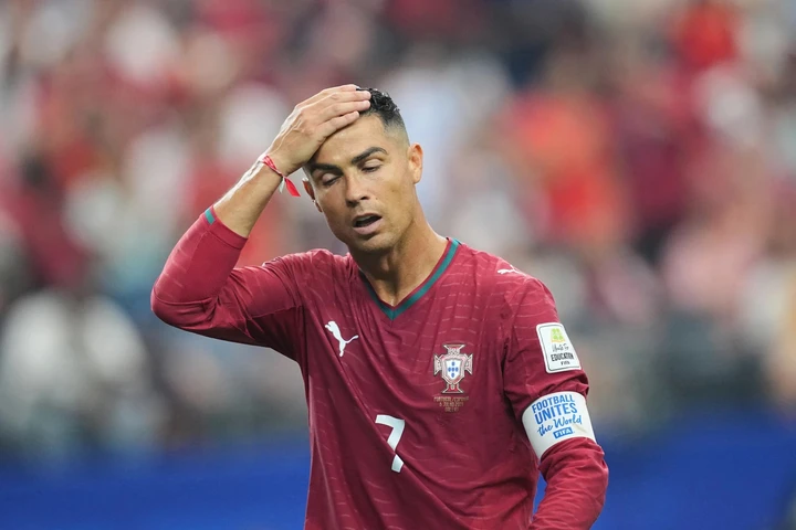 Trước Ronaldo, HLV Jorge Jesus từng thẳng thay loại Neymar Trước Ronaldo, HLV Jorge Jesus từng thẳng thay loại Neymar