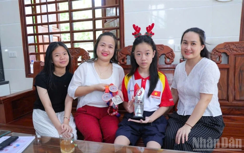 Từ bàn cờ quê nhà đến đấu trường châu Á Từ bàn cờ quê nhà đến đấu trường châu Á