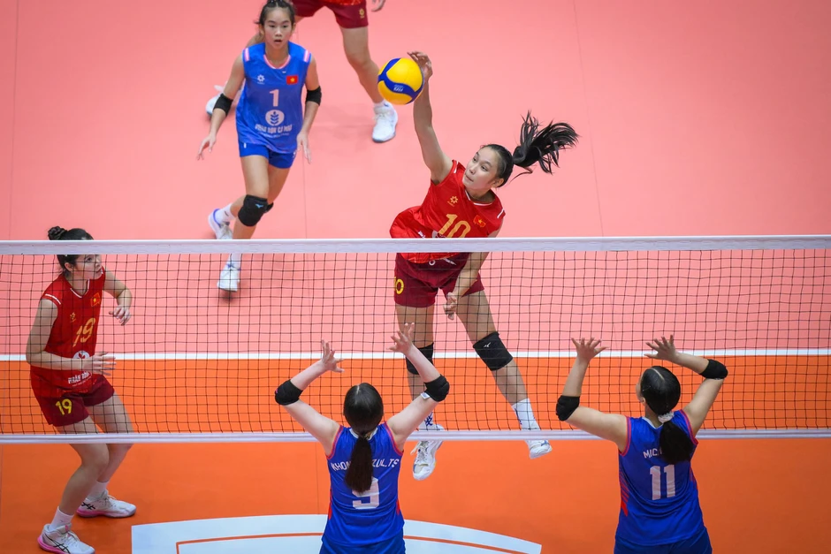 Tuyển bóng chuyền U18 nữ Việt Nam thắng to ở giải châu Á Tuyển bóng chuyền U18 nữ Việt Nam thắng to ở giải châu Á