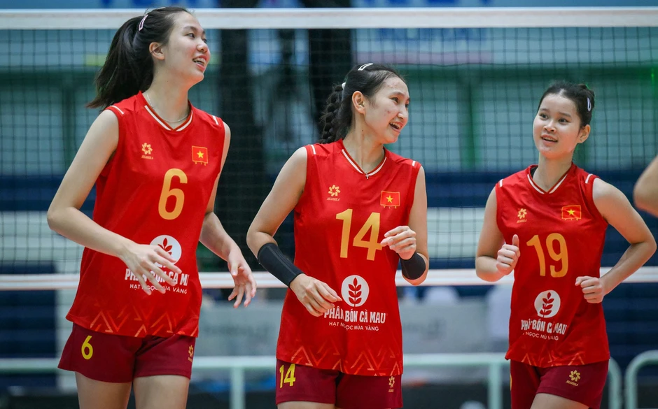 Tuyển bóng chuyền U18 nữ Việt Nam thắng to ở giải châu Á Tuyển bóng chuyền U18 nữ Việt Nam thắng to ở giải châu Á