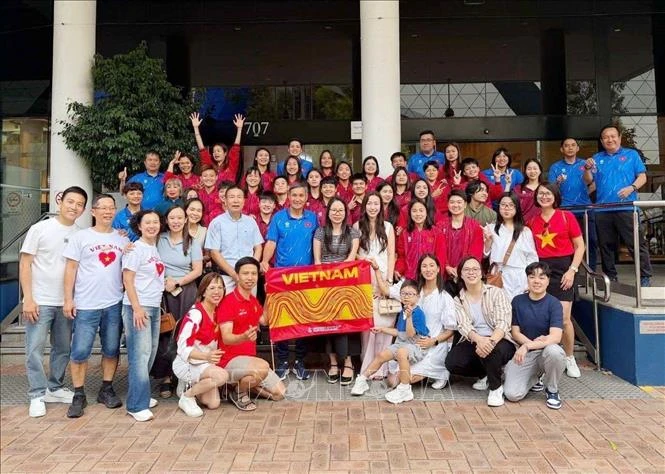 Tuyển bóng đá nữ Việt Nam truyền cảm hứng mạnh mẽ cho cộng đồng người Việt ở nước ngoài