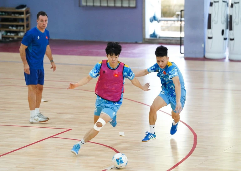 Tuyển futsal Việt Nam hội quân, hướng tới Giải vô địch futsal Đông Nam Á 2026 Tuyển futsal Việt Nam hội quân, hướng tới Giải vô địch futsal Đông Nam Á 2026