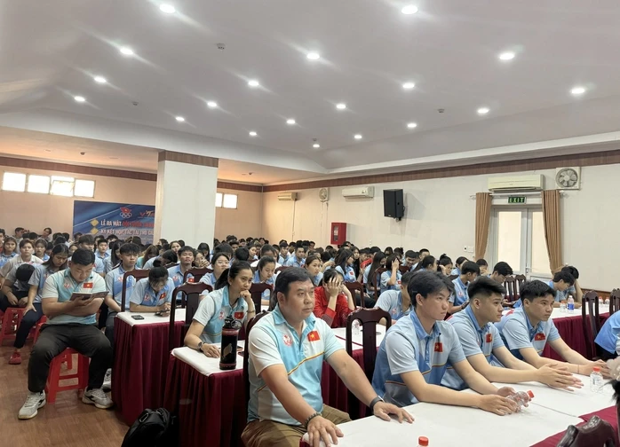 Tuyên truyền kiến thức pháp luật cho HLV, VĐV tại Trung tâm Huấn luyện thể thao Quốc gia Tuyên truyền kiến thức pháp luật cho HLV, VĐV tại Trung tâm Huấn luyện thể thao Quốc gia