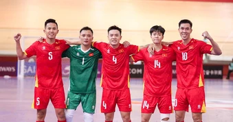 Tuyển Việt Nam thắng đậm