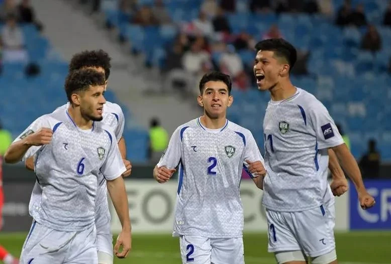 U23 Uzbekistan có vé sớm, nhưng vẫn ‘mua’ thêm rắc rối