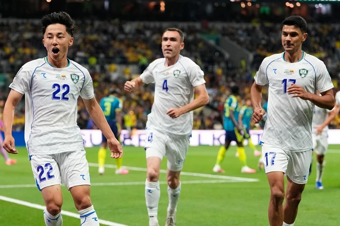 Uzbekistan có bàn lịch sử, nỗ lực bất thành trước Colombia ở World Cup Uzbekistan có bàn lịch sử, nỗ lực bất thành trước Colombia ở World Cup