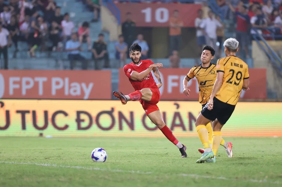 V-League tăng suất ngoại binh hại nhiều hơn lợi V-League tăng suất ngoại binh hại nhiều hơn lợi
