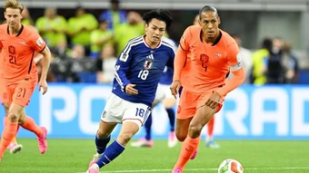 Van Dijk bị chê 'xoay người như Boeing 747' - Báo TinVina
