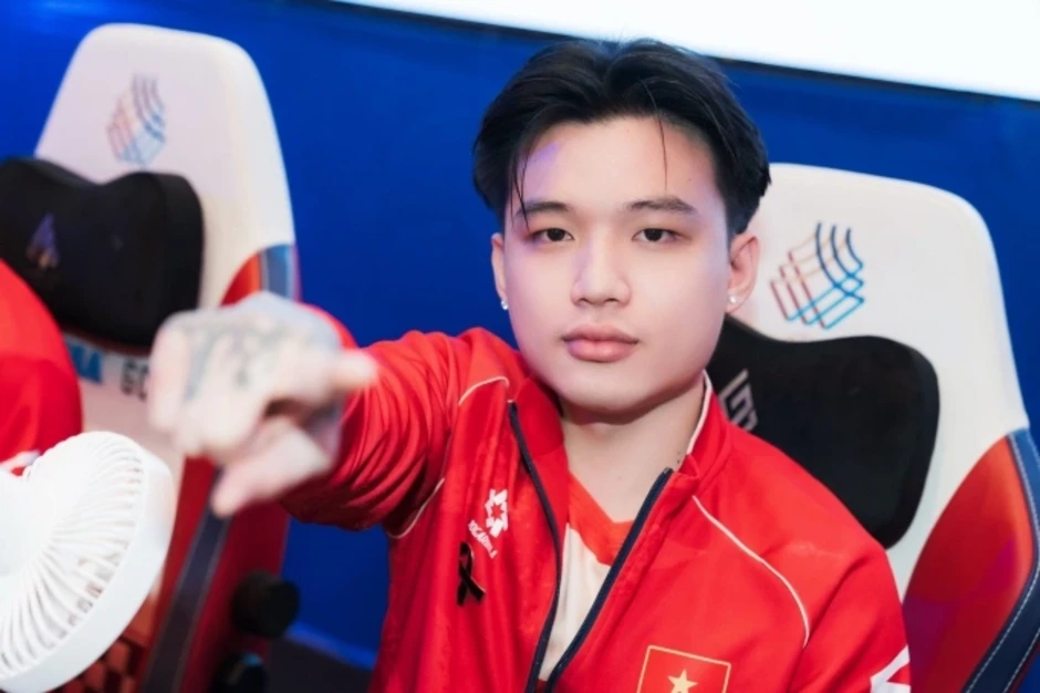 VĐV Esports Nguyễn Quốc Huy: 'Ronaldo và Faker là nguồn cảm hứng của tôi' - Báo TinVina VĐV Esports Nguyễn Quốc Huy: 'Ronaldo và Faker là nguồn cảm hứng của tôi' - Báo TinVina