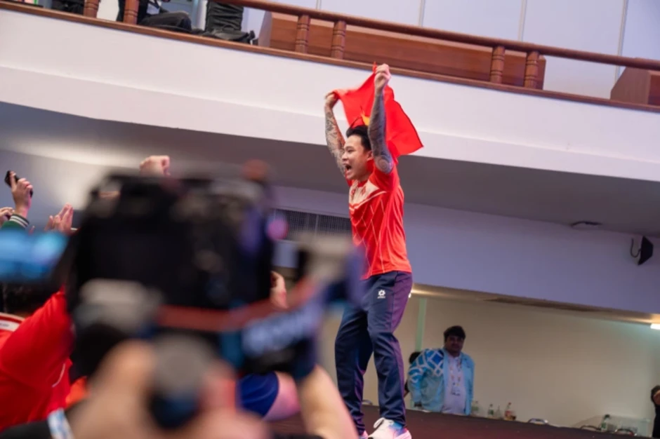 VĐV Esports Nguyễn Quốc Huy: 'Ronaldo và Faker là nguồn cảm hứng của tôi' - Báo TinVina VĐV Esports Nguyễn Quốc Huy: 'Ronaldo và Faker là nguồn cảm hứng của tôi' - Báo TinVina