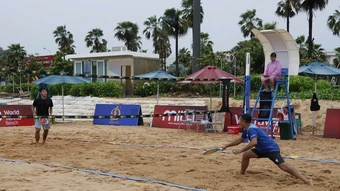 VĐV quốc tế khuấy động giải quần vợt bãi biển tại NovaWorld Phan Thiet