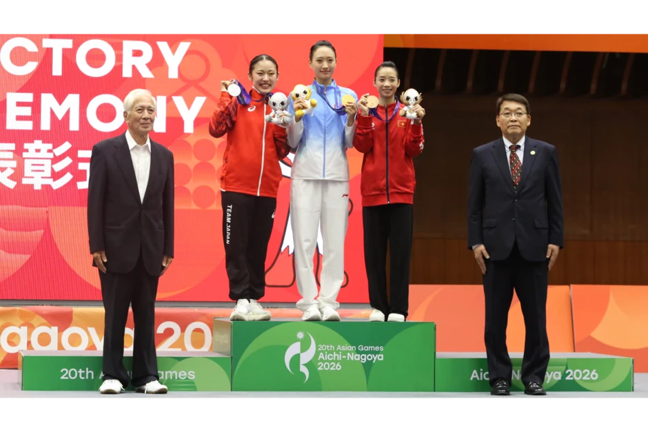 Vẻ đẹp 'không tuổi' của nữ hoàng wushu Dương Thúy Vi ở kỳ Asiad cuối cùng