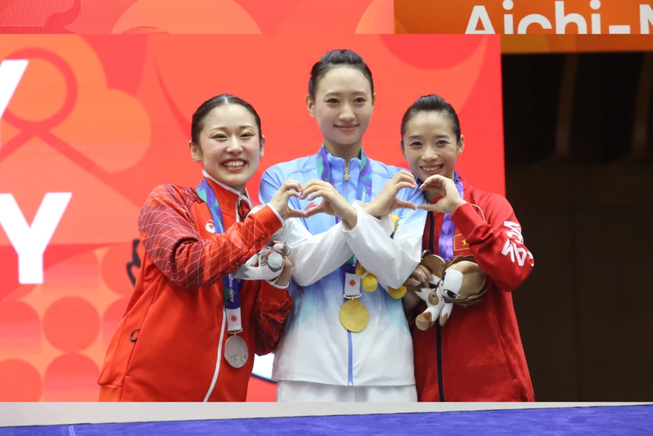 Vẻ đẹp 'không tuổi' của nữ hoàng wushu Dương Thúy Vi ở kỳ Asiad cuối cùng