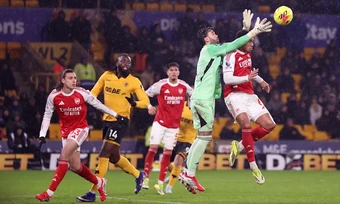 Vì sao Arsenal liên tiếp mắc sai lầm trong cuộc đua vô địch? - Báo TinVina
