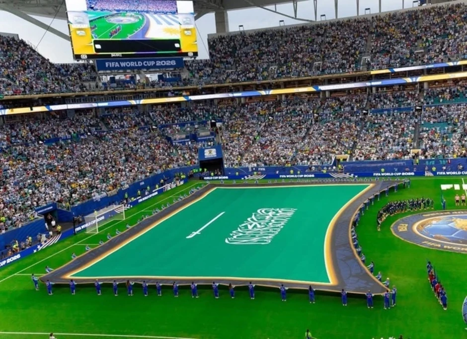 Vì sao cờ Arab Saudi, Iraq không được đặt chạm đất ở World Cup? - Báo TinVina Vì sao cờ Arab Saudi, Iraq không được đặt chạm đất ở World Cup? - Báo TinVina