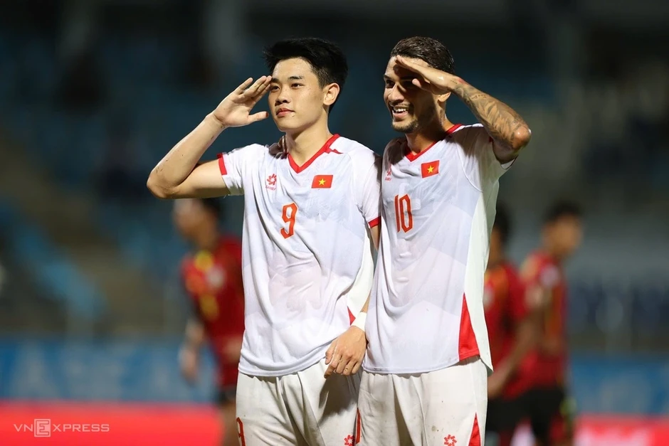 Việt Nam lập nhiều cột mốc sau trận ra quân ASEAN Cup 2026 - Báo TinVina Việt Nam lập nhiều cột mốc sau trận ra quân ASEAN Cup 2026 - Báo TinVina