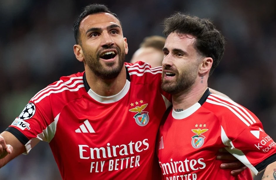 Vinicius lại tỏa sáng, Real hiên ngang vào vòng 1/8 Champions League