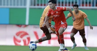 Vòng 15 V-League: CAHN thua trận đầu tiên, PVF-CAND rơi xuống cuối bảng