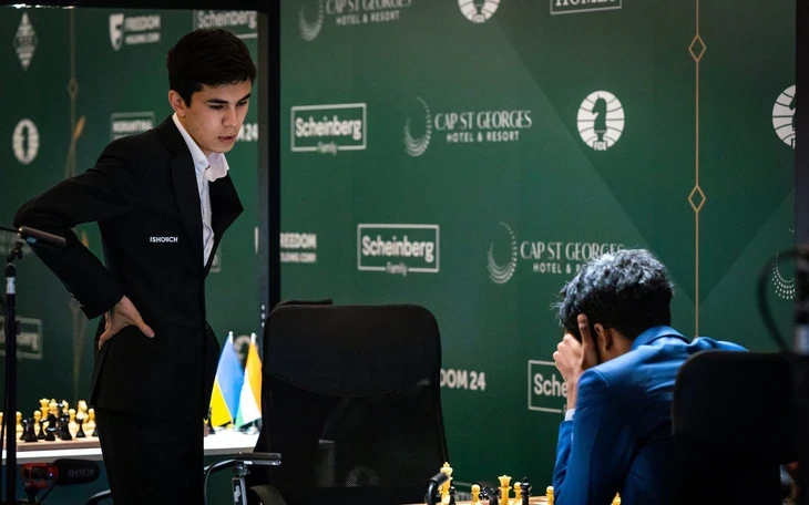 Vượt mặt Carlsen, kỳ thủ trẻ Sindarov thiết lập kỳ tích vô tiền khoáng hậu Vượt mặt Carlsen, kỳ thủ trẻ Sindarov thiết lập kỳ tích vô tiền khoáng hậu