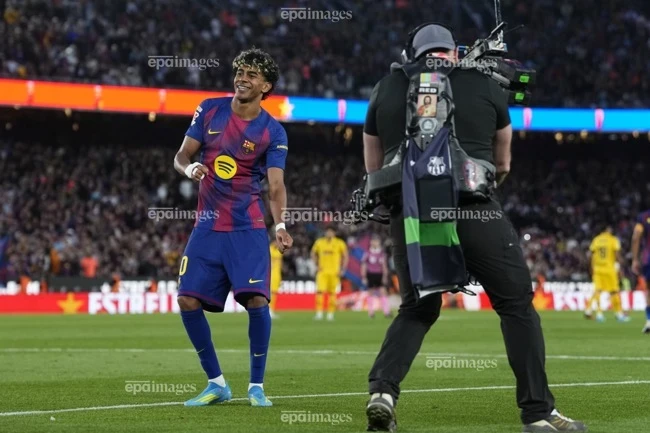 Yamal lập kỷ lục chấn động, chính thức vượt qua Messi và Ronaldo Yamal lập kỷ lục chấn động, chính thức vượt qua Messi và Ronaldo