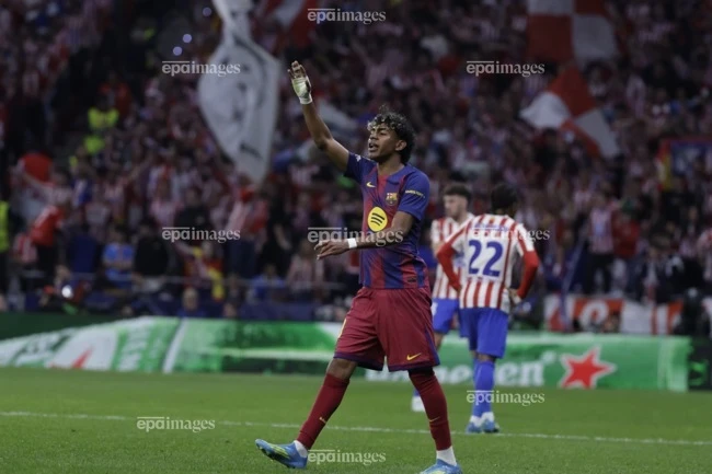 Yamal lập kỷ lục chấn động, chính thức vượt qua Messi và Ronaldo Yamal lập kỷ lục chấn động, chính thức vượt qua Messi và Ronaldo