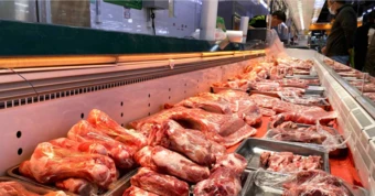 ‘Chung cư’ nuôi lợn 26 tầng, thịt lợn 81.000 đồng/kg
