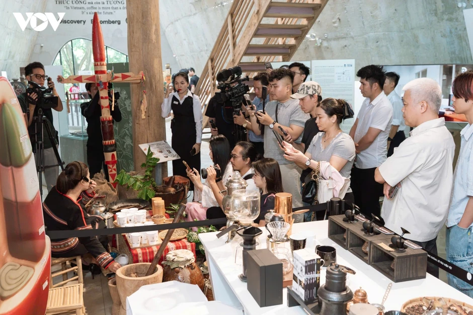 “Hành trình từ vườn đến tách cà phê” quảng bá thương hiệu cà phê Buôn Ma Thuột