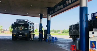 3 doanh nghiệp đầu mối xăng dầu bị phạt