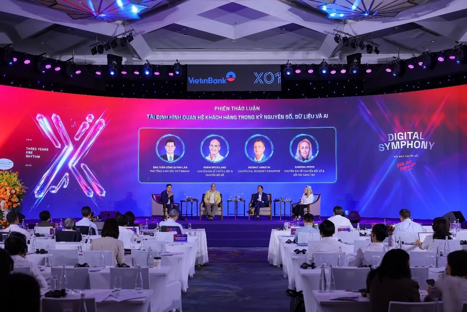 AI và dữ liệu tái định hình quan hệ khách hàng trong ngành ngân hàng AI và dữ liệu tái định hình quan hệ khách hàng trong ngành ngân hàng