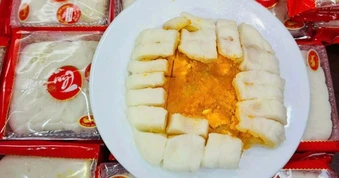 Bánh dẻo 4 trứng giá gần 600.000 đồng/cặp lại "gây sốt" theo trào lưu