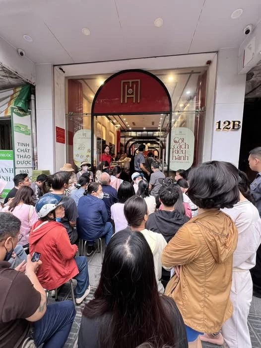 Bảo Tín Mạnh Hải trả vàng sớm và nghi vấn ép giá?