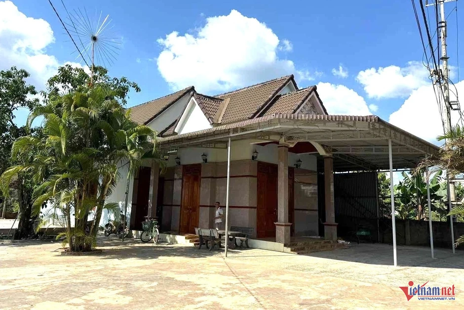 Bất ngờ xã vùng sâu Đắk Lắk: Nhà tiền tỷ san sát, có hộ thu 4 tỷ đồng/năm Bất ngờ xã vùng sâu Đắk Lắk: Nhà tiền tỷ san sát, có hộ thu 4 tỷ đồng/năm