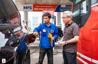 Bộ Công Thương khuyến khích người dân làm việc từ xa để tiết kiệm xăng