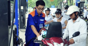 Bộ Công Thương nêu lý do giá xăng dầu giảm, dầu diesel đã hạ gần 17.000 đồng/lít từ đỉnh