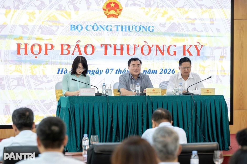 Bộ Công Thương nói về thông tin không khí cải thiện nhờ xăng E10 Bộ Công Thương nói về thông tin không khí cải thiện nhờ xăng E10